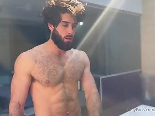 Its the Hairy Body That Turns Me On